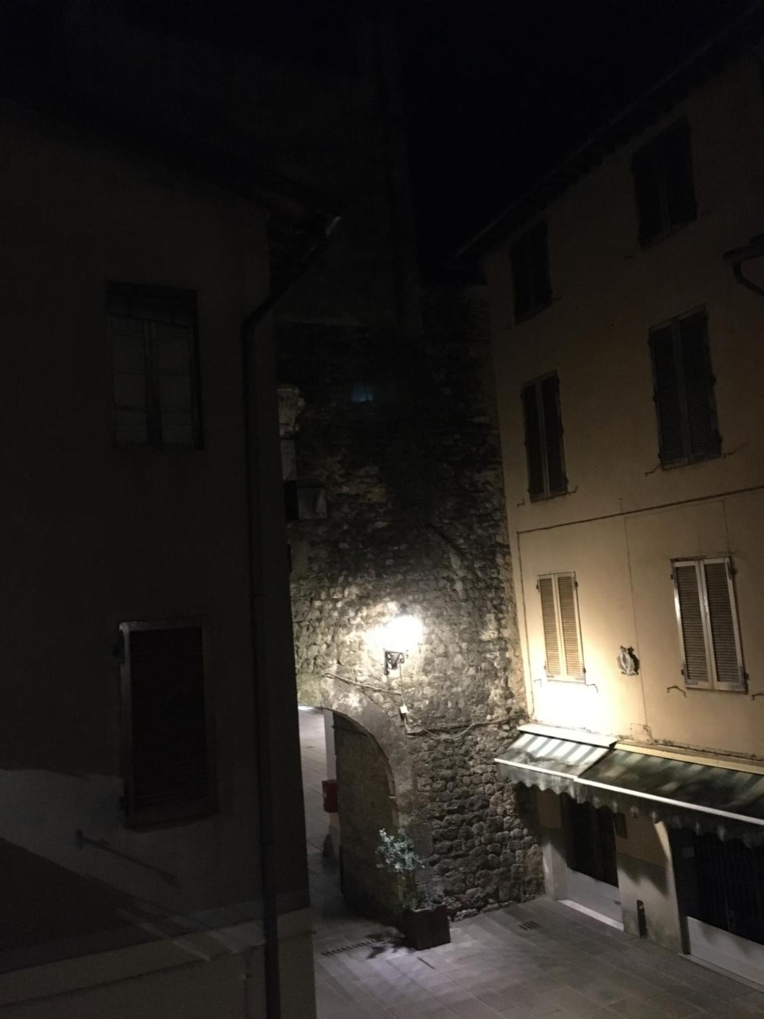 L'arco E' Di Fio Apartment *